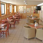 Ξενοδοχείο Jufa 3*
