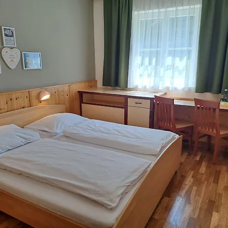 Jufa Ξενοδοχείο