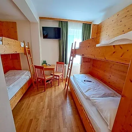 Jufa Ξενοδοχείο 3*