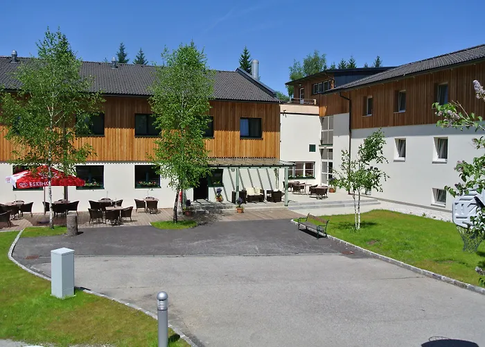 فندق Jufa باد اوسي