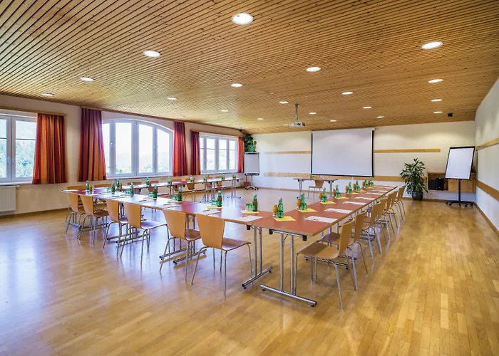 Jufa باد اوسي